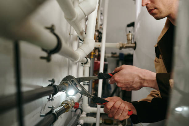 Best Commercial Plumbing Services  in Paramount, CA